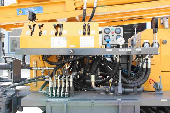 मैदानी और पहाड़ी क्षेत्रों के लिए स्वचालित जल कुंआ ड्रिलिंग रिग उपकरण