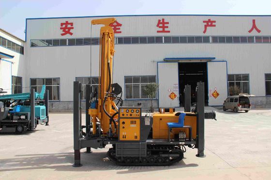 पोर्टेबल वाटर वेल हाइड्रोलिक क्रॉलर ड्रिलिंग रिग 65 किलोवाट यूचाई इंजन के साथ