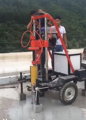 कंक्रीट परीक्षण के लिए 700 मिमी ट्रेलर प्रकार कंक्रीट संपीड़न मशीन