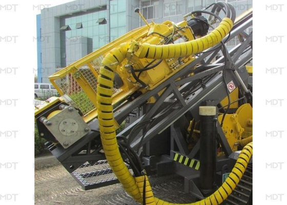 1250m गहराई 1800rpm कोर ड्रिलिंग रिग पोर्टेबल वाटर वेल ड्रिलिंग रिग